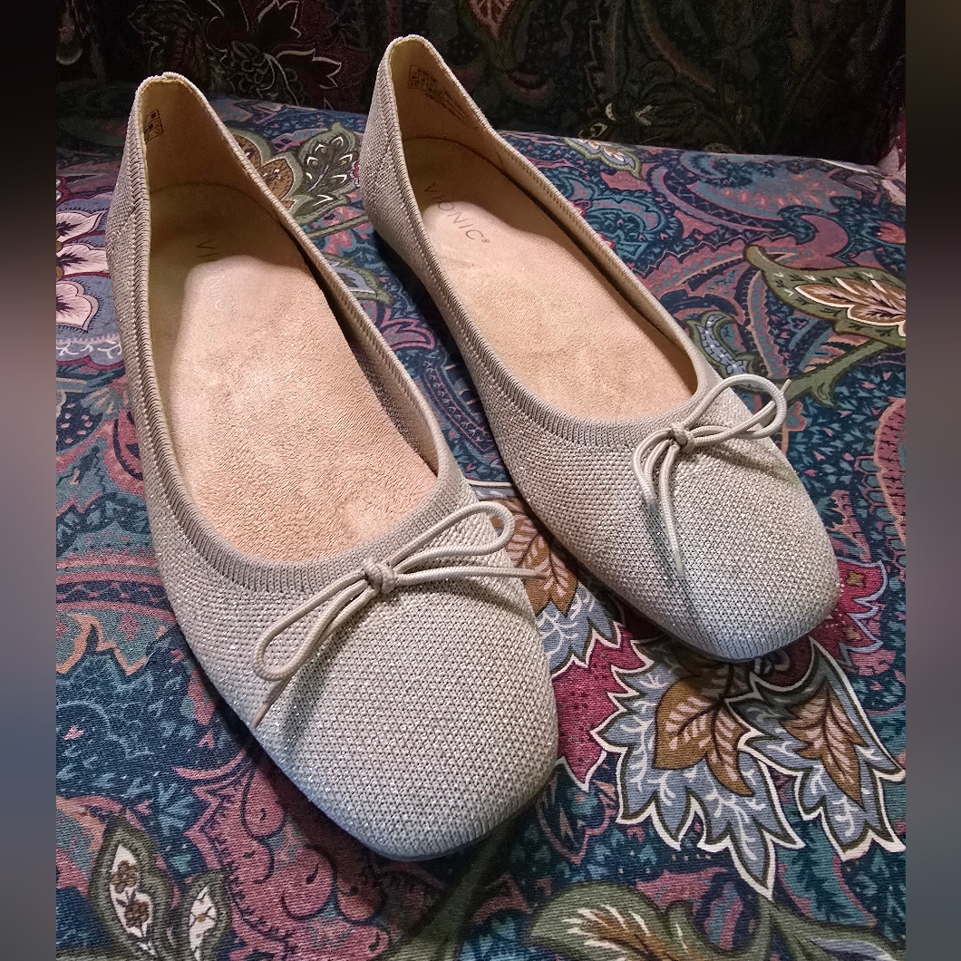 Vionic Klara Knit Gold Ballet Flat, Size 9.5